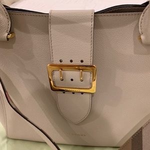 Burberry bag
